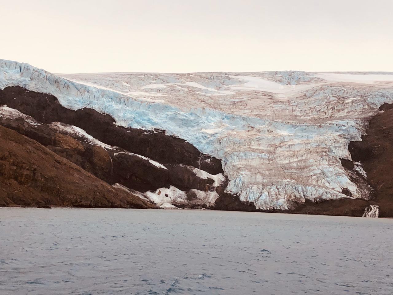 Glaciar Collins, isla Rey Jorge. Créditos_ Instituto Antártico Chileno