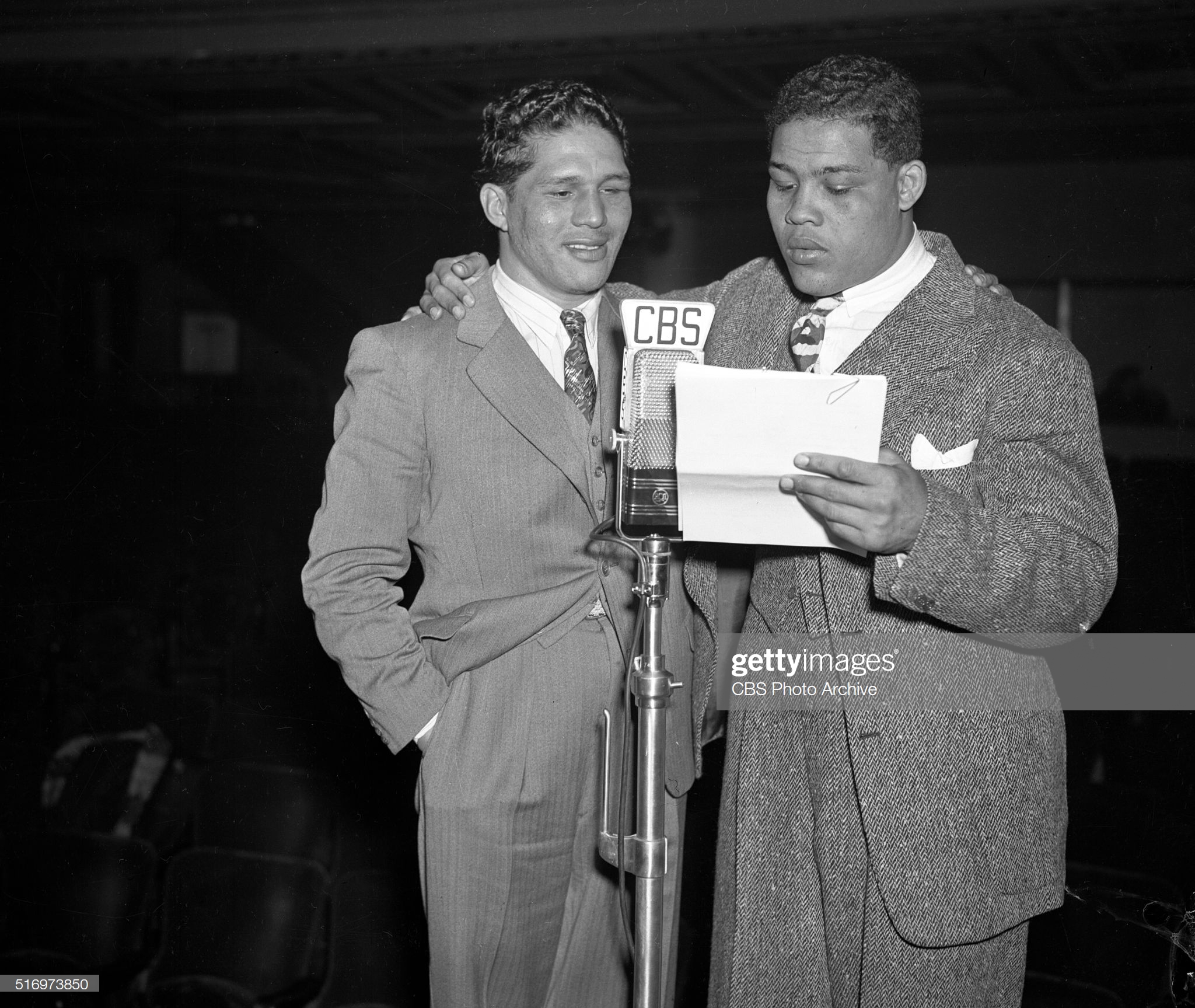 El 13 de febrero de 1940, Louis y Godoy fueron hasta los estudios de la CBS para comentar la pelea y hacer gala de su amistad.