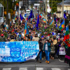 Decenas de personas, mapuche y no mapuche, se han congregado en distintos puntos del país para manifestar su apoyo a las demandas que ha expresado el machi Celestino Córdova desde su encierro. Foto: Agencia UNO.