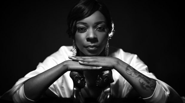 Buika blends flamenco with African rhythms, jazz, blues and soul.