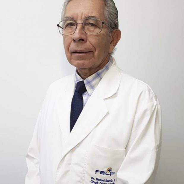 Dr. Manuel Barría.