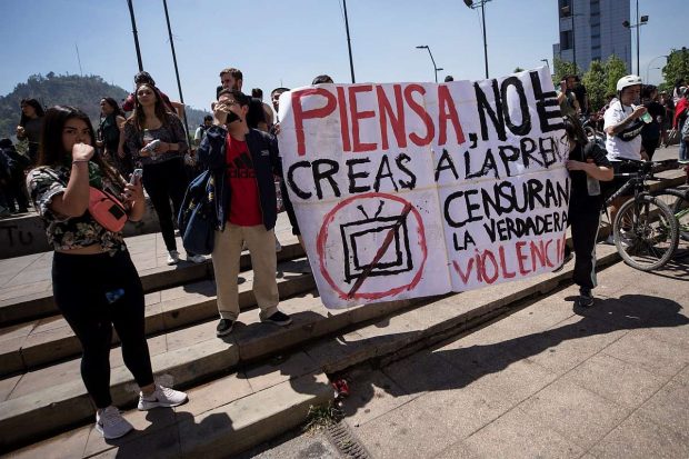 Miles de ciudadanos se manifiestan en Chile en una nueva jornada de protestas