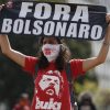 (210529) -- BRASILIA, 29 mayo, 2021 (Xinhua) -- Una manifestante participa en una protesta en contra del gobierno del presidente brasileño, Jair Bolsonaro, en Brasilia, Brasil, el 29 de mayo de 2021. (Xinhua/Lucio Tavora) (lt) (rtg) (ra) (da)