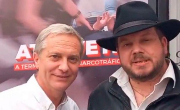 El presidenciable de Republicanos, José Antonio Kast. junto a Johannes Kaiser de Partido Nacional Libertario. 