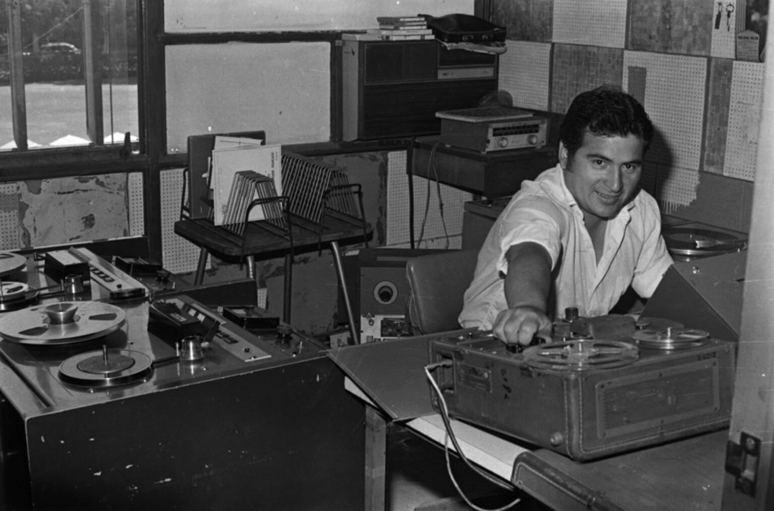 Radiocontro- lador de la Radio UTE, 1973