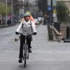 Santiago, 30 de septiembre de 2022.
La ministra del interior, Carolina Toha, llega en bicicleta a La Moneda por el Día Mundial Sin Auto
 

Dragomir Yankovic/Aton Chile