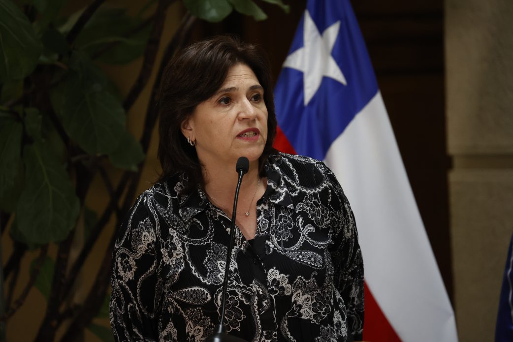 Valparaiso, 5 de octubre de 2022.
La ministra de la segpres Ana Lya Uriarte ofrece un punto de prensa en el Senado.
Raul Zamora/Aton Chile