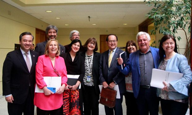 Cámara Baja aprueba proyecto de ley que articula al Hospital Clínico U. de Chile con la red pública de salud