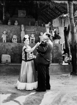 Frida Kahlo y Diego Rivera con su mono “Fulang-Chang".