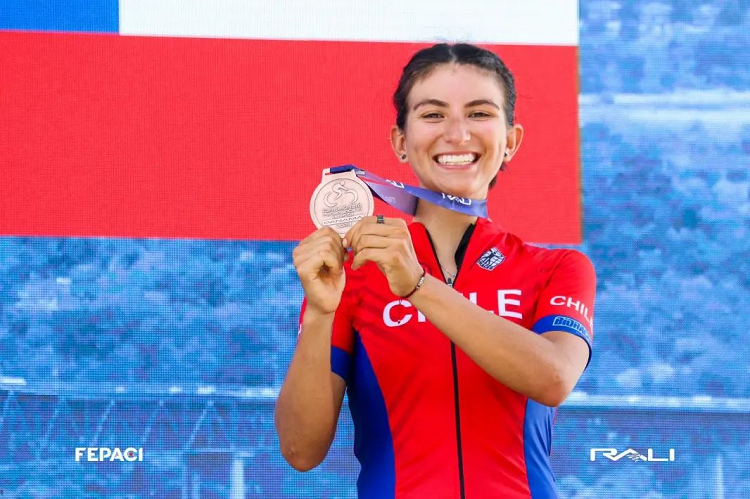 La chilena Catalina Soto obtuvo el bronce en la prueba de ruta femenina.