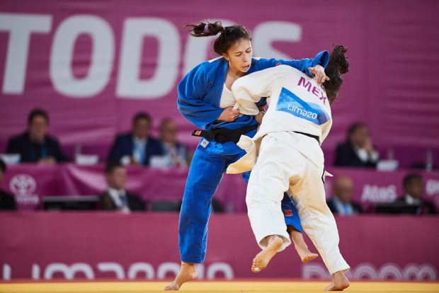 Mary Dee Vargas: “Creo que el judo chileno se ha ido desgastando a lo largo  del tiempo” « Diario y Radio Universidad Chile