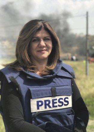 Shireen Abu Akleh, periodista en el 2022 por un soldado israelí.