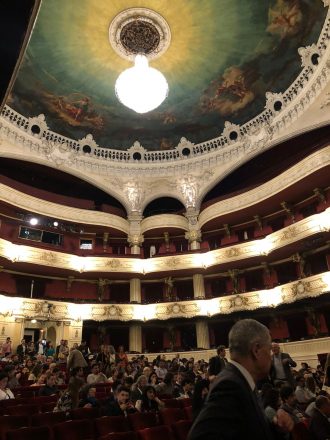 Interior del Teatro Municipal de Santiago.