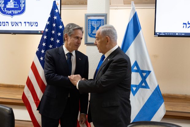 Secretario de Estado estadounidense, Antony Blinken, junto al primer ministro de Israel, Benjamin Netanyahu.