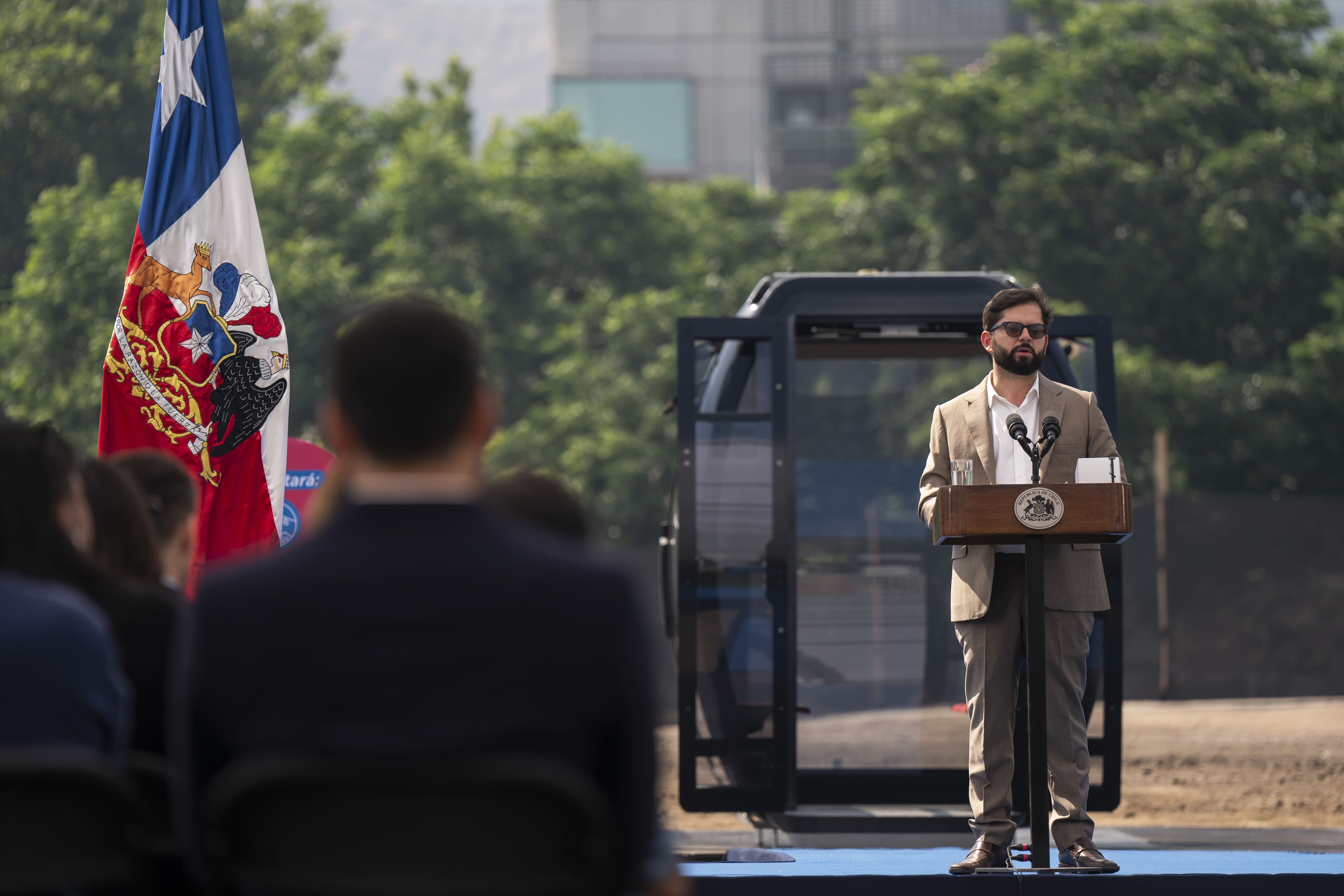 Presidente Boric en la inauguración de obras del Teleférico Bicentenario.