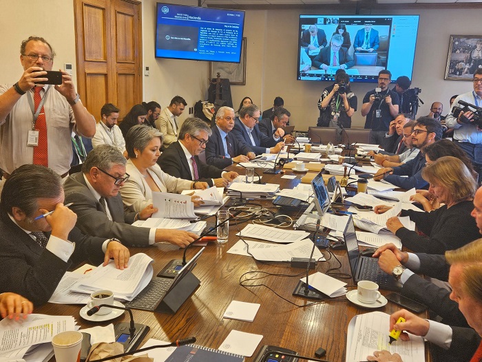 Comisión de Hacienda de la Cámara despachó a Sala la reforma previsional