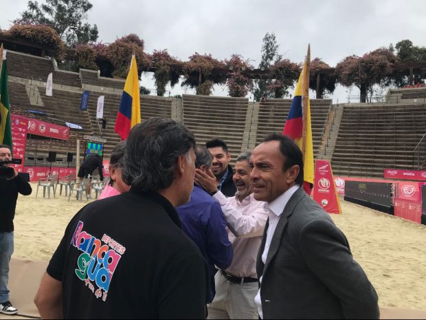 El ministro de Deportes, Jaime Pizarro, en el lanzamiento de la cuarta fecha del Circuito Sudamericano de Vóley Playa. 