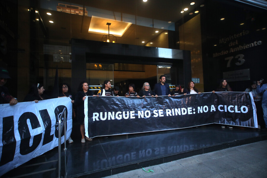 Vecinos de Rungue, Tiltil, protestan contra proyecto de planta de residuos industriales de Ciclo
