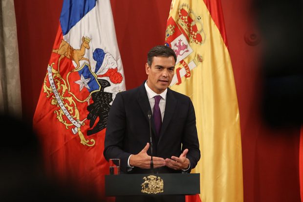 Presidente del Gobierno de España evalúa renunciar tras denuncia de corrupción contra su esposa
