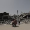 Palestinos huyen de Rafah