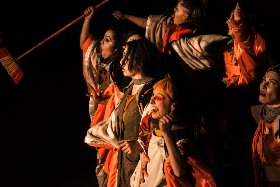 La hoguera, obra de Teatro LaWasha que aborda la crisis habitacional en Chile