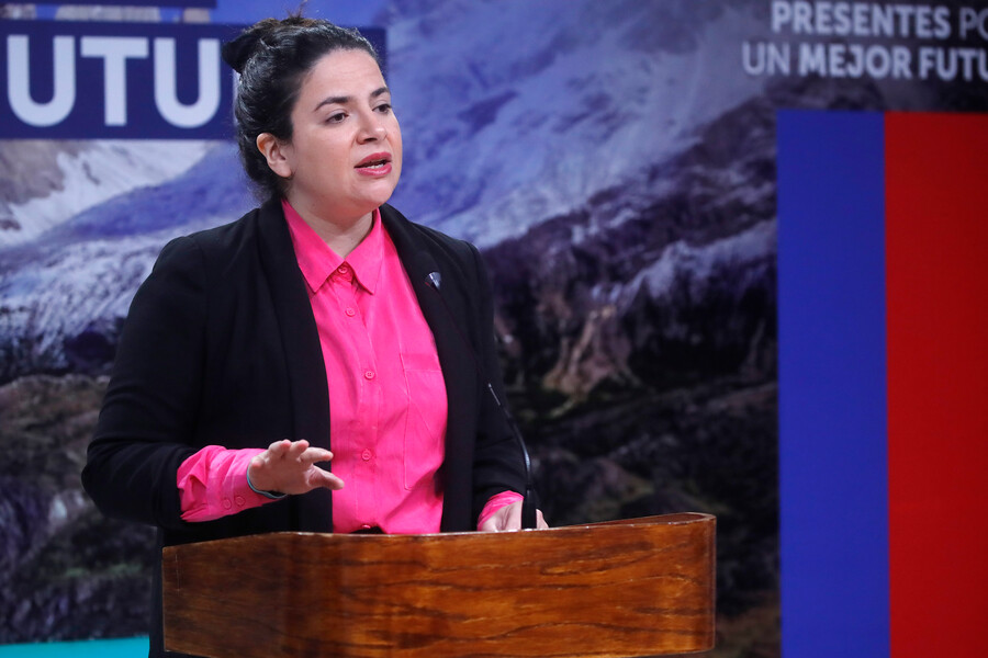 La ministra de la Mujer y Equidad de Género fue crítica de la actitud que ha mostrado en este caso el club Cobreloa. Jonnathan Oyarzun/Aton Chile