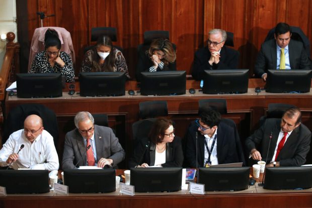 Ley Corta de Isapres: indicaciones del Gobierno no convencen a los integrantes de la comisión mixta