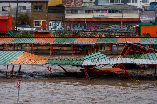 Declaran alerta roja para las provincias de Valparaíso y Marga Marga por lluvias