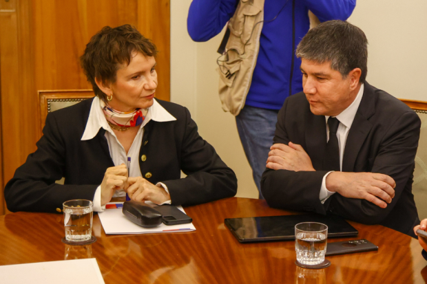Ministra del Interior, Carolina Tohá y subsecretario Manuel Monsalve