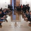 Personeros de ENEL se reúnen en La Moneda para una reunion con el subsecretario del interior, Manuel Monsalve, en el marco de los cortes de electricidad
Dragomir Yankovic/Aton Chile