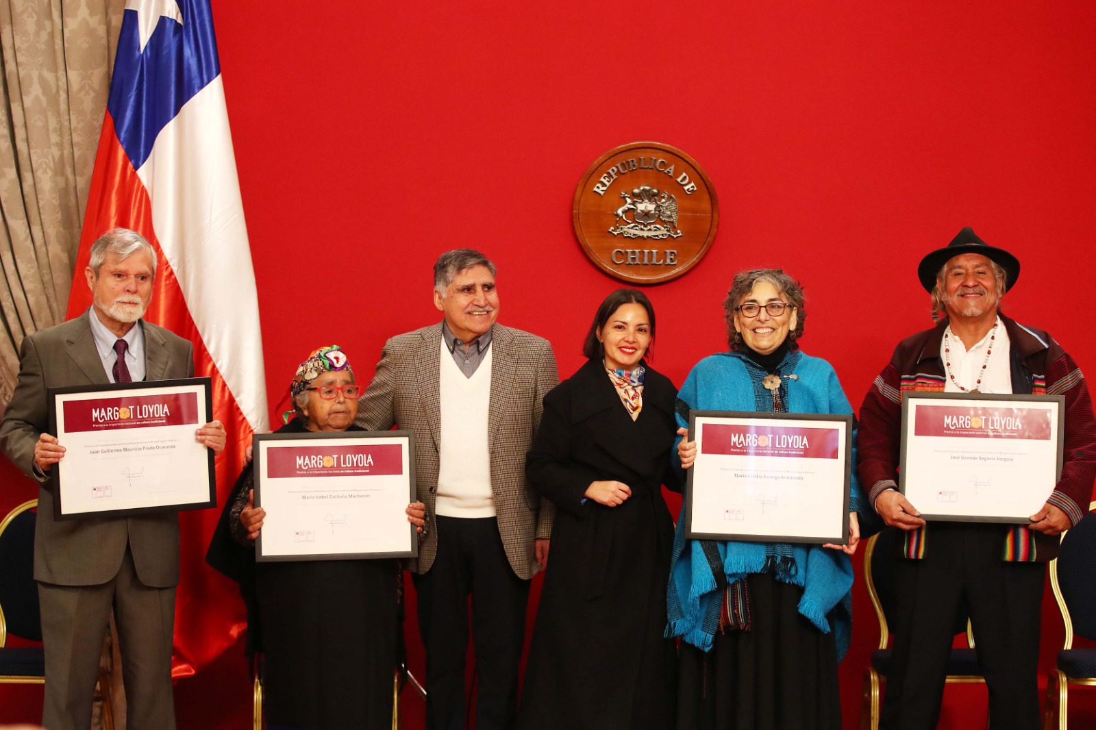 Ganadores Premio Margot Loyola