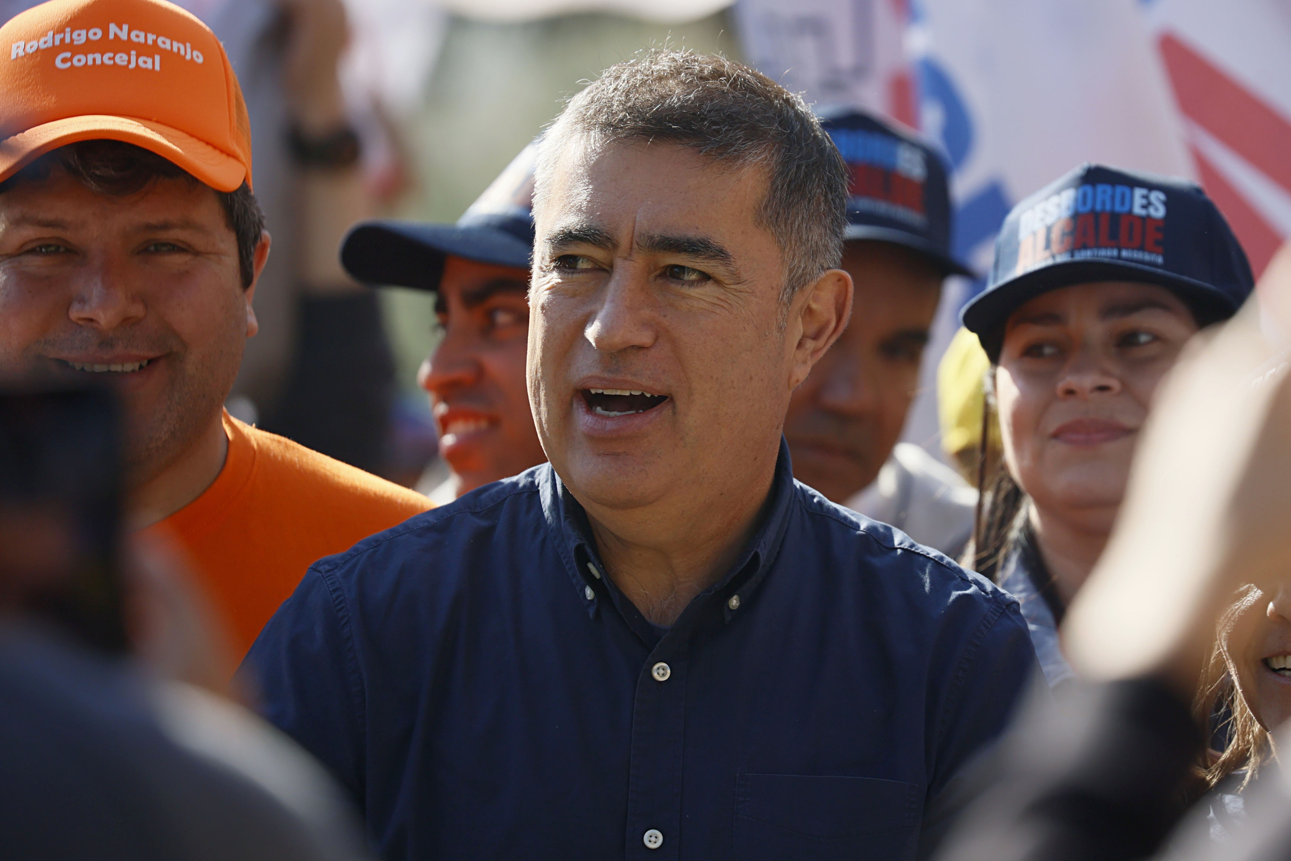 Santiago 14 de septiembre 2024.
El candidato a alcalde de ChileVamos por Santiago, Mario Desbordes, durante una reunion de postulantes a ediles de las comunas de Estacion Central y Quinta Normal.

Dragomir Yankovic/Aton Chile