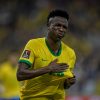 El jugador de Brasil Vinicius Junior, centro, celebra su gol contra Chile durante el partido por las clasificatorias al Mundial de Catar 2022 realizado en el Estadio Maracana
Rio de Janeiro, Brasil.
24/03/2022
Thiago Ribeiro/AGIF/Photosport