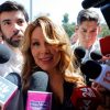 La ex alcaldesa de Maipú, Cathy Barriga, llega a la audiencia de revisión de medidas cautelares, junto a su esposa Joaquín Lavín.