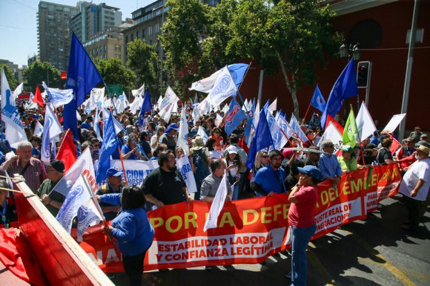 Marcha por paro nacional de funcionarios públicos