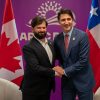 Presidente Boric junto al primero ministro de Canadá, Justin Trudeau