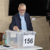 Temuco, 24 de noviembre de 2024
El candidato a la Gobernacion por la Araucania, Rene Saffirio, asiste hasta el Colegio Pumahue para emitir su voto.
Ricardo Ulloa/Aton Chile