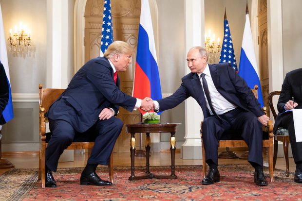 Presidente reelecto de Estados Unidos, Donald Trump, y el presidente de Rusia, Vladimir Putin. 