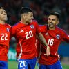 El jugador de la seleccion chilena Lucas Cepeda, celebra con sus companeros tras marcar un gol contra Venezuela durante el partido de las clasificatorias al mundial de la Fifa 2026 realizado en el estadio Nacional de Santiago, Chile.
19/11/2024
Andres Pina/Photosport