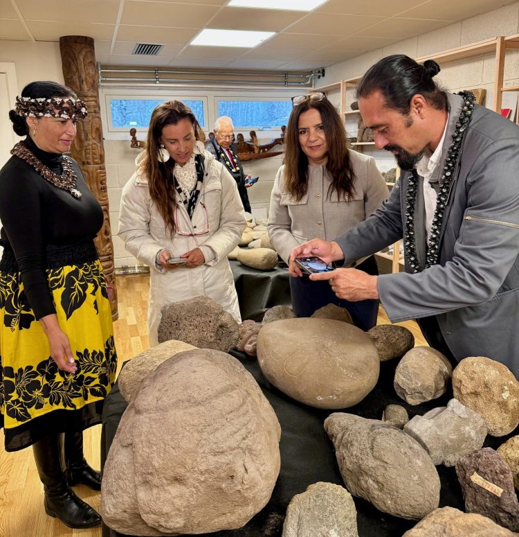 “Es una jornada y un día histórico”, señaló el miércoles en Oslo, Nélida Pozo, Directora Nacional del Servicio Nacional del Patrimonio Cultural. Foto: Museo Kon-Tiki