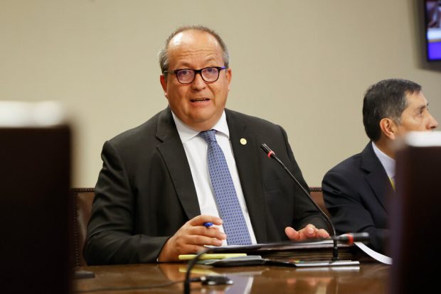 El Fiscal Nacional, Ángel Valencia, durante la Comisión de Seguridad Ciudadana.