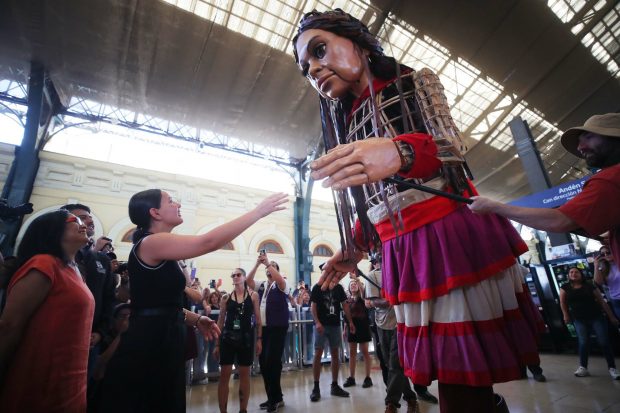 Ministra Carolina Arredondo en la inauguración de Santiago a Mil. Foto: Ministerio de las Culturas, las Artes y el Patrimonio