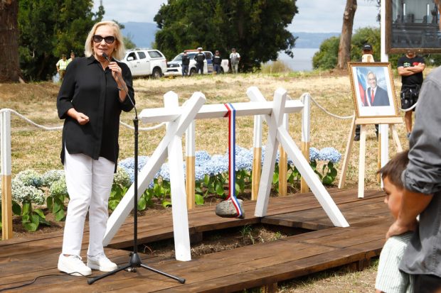 La exprimera dama, Cecilia Morel, durante la conmemoración que se realizó en Futrono.