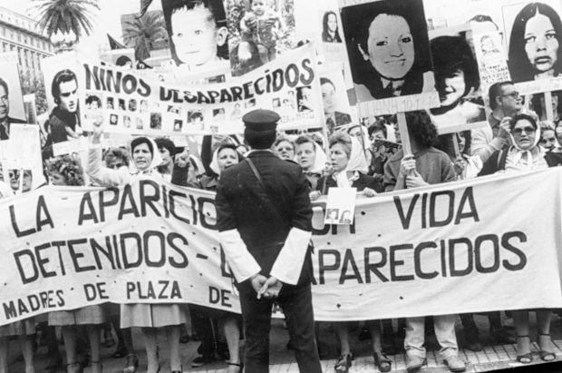 Manifestación Abuelas de la Plaza de Mayo