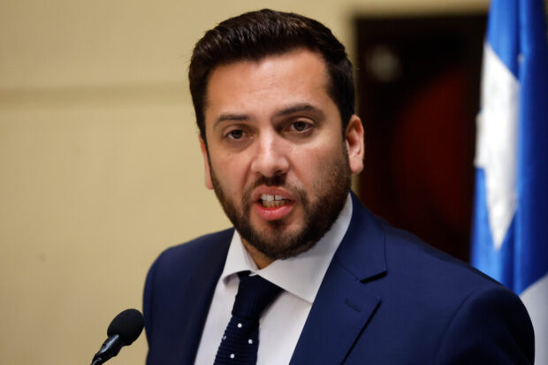Raúl Soto.
