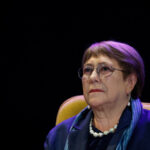 Acusan "interferencia" en la candidatura de Bachelet: las dudas tras el sumario a funcionarios de Cancillería Michelle Bachelet.
