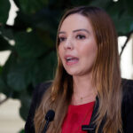 PDI y Fiscalía allanan oficina de la senadora Camila Flores por presunto fraude al fisco Senadora Camila Flores (RN).