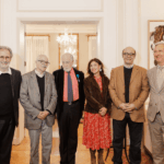 Profesor Manuel Antonio Garretón recibió Orden Nacional del Mérito de Francia.