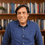 Guillermo Larraín y megarreforma del Gobierno: "La probabilidad de un efecto de crecimiento a corto plazo es muy débil" Guillermo Larraín