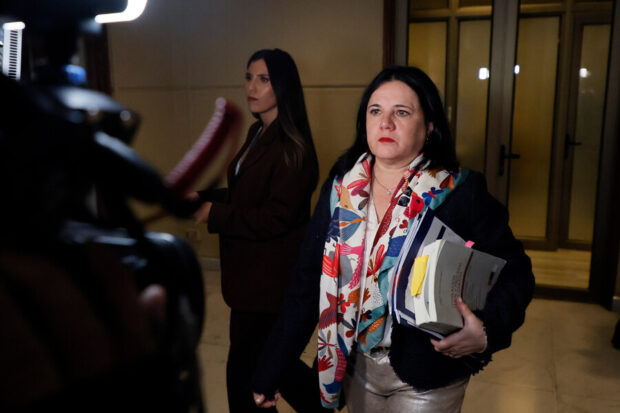 La ministra de Seguridad Pública, Trinidad Steinert, en la Cámara de Diputados.